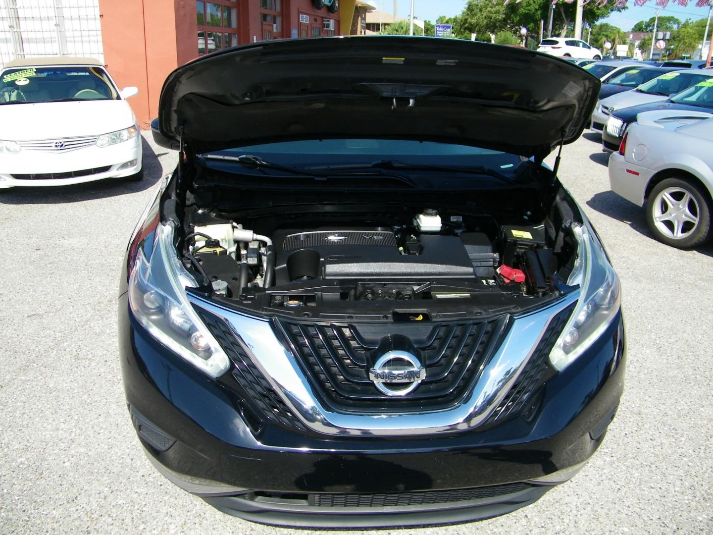 2018 Black /Black Nissan Murano S (5N1AZ2MG0JN) with an 3.5L V6 engine, Automatic CVT transmission, located at 4000 Bee Ridge Road, Sarasota, FL, 34233, (941) 926-0300, 27.298664, -82.489151 - Photo#9